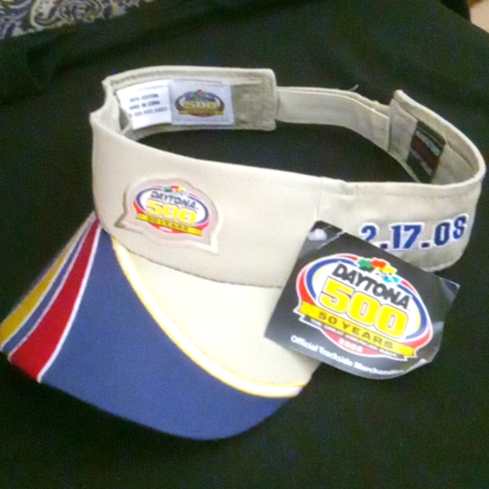 NASCAR Daytona 500 Visor from 2008 adjustable